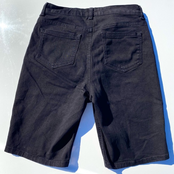 Gloria Vanderbilt Charcoal Denim Shorts Size 10 - Picture 2 of 6